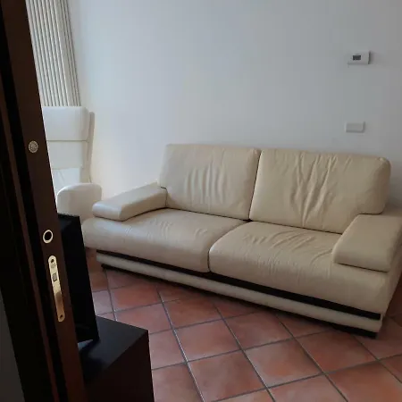 Casa Adelia Mandello del Lario